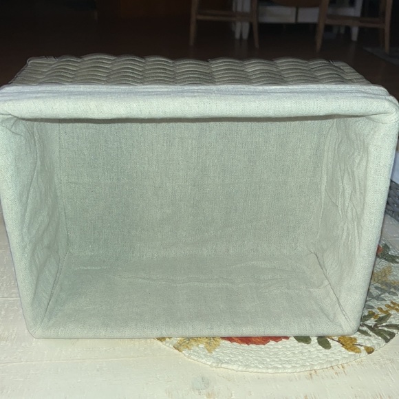 4!! All fit into one easy way to mail! So many uses~ 4 great matching baskets! - Picture 4 of 9